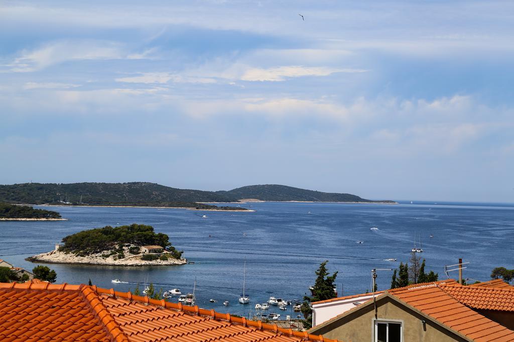 Apartments Divković Hvar Town Buitenkant foto